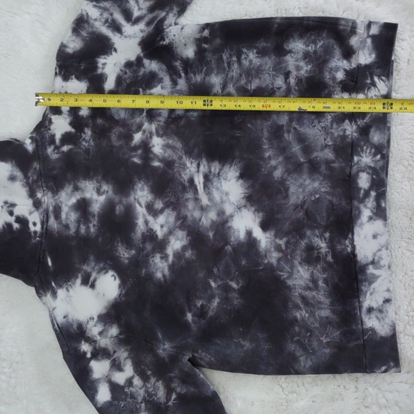 BROOKLYN LAUNDRY HOODIE. - Picture 10 of 17